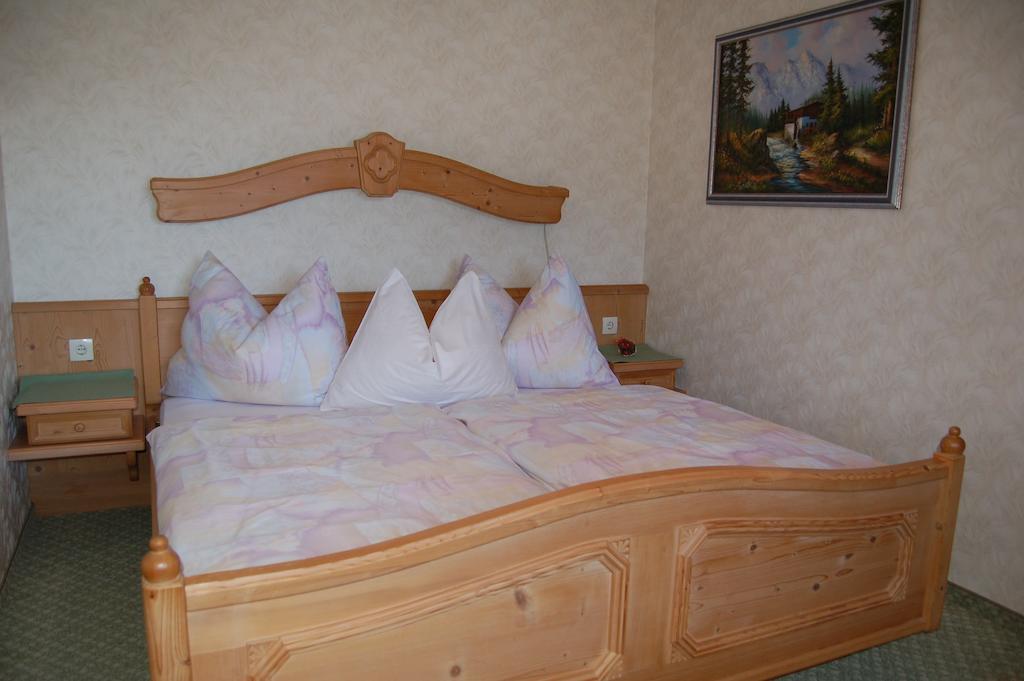 Haus Elfriede Apartment มิลชตัทท์ ห้อง รูปภาพ